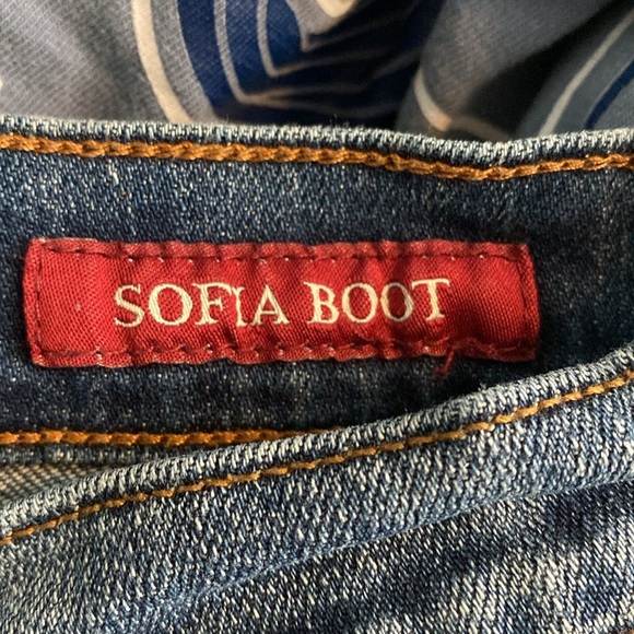 LUCKY BRAND Size 6/28 Distressed Denim Sofia Boot Cut Jeans NEW - Picture 7 of 9